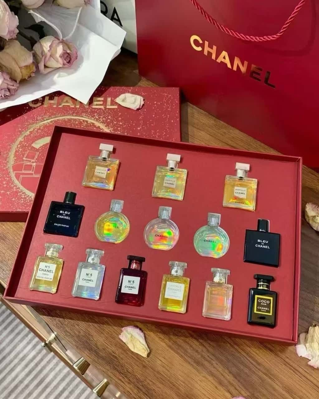 8 Reasons Your Perfume Packaging Looks Generic on Instagram