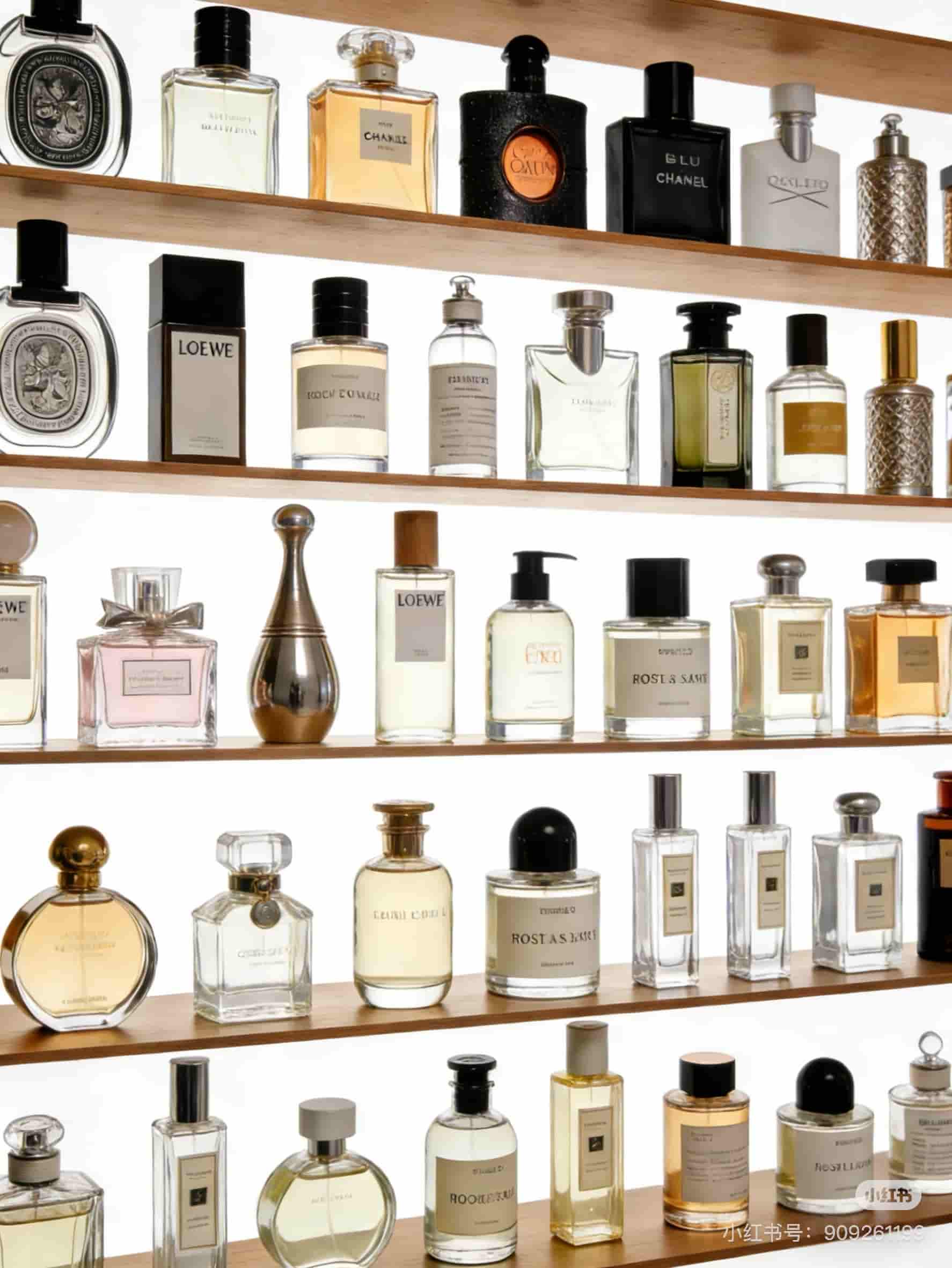 Classic perfume bottles in 30ml, 50ml, and 100ml sizes