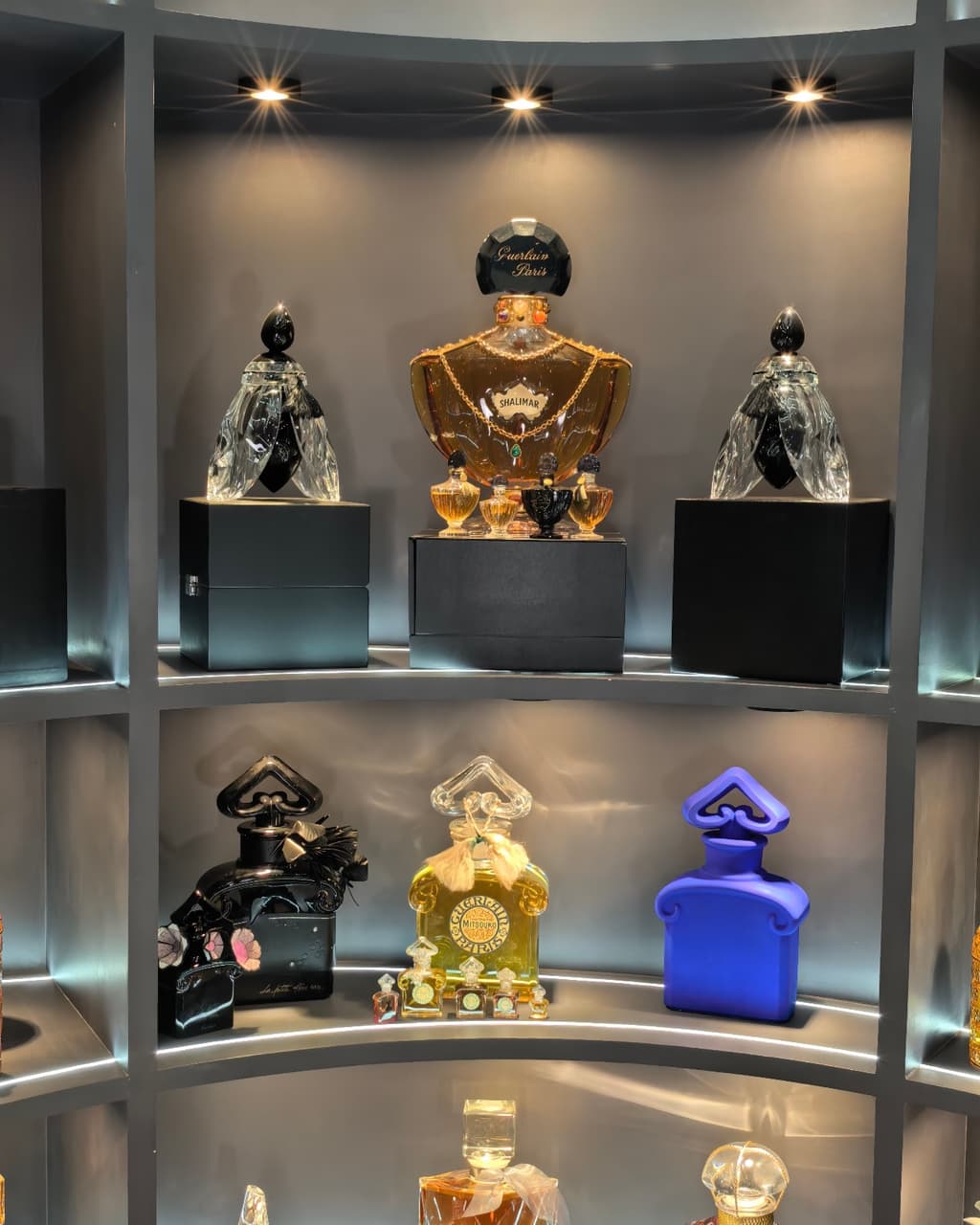 Scenario: Designing Arabic-English Perfume Labels for GCC Retail Shelves